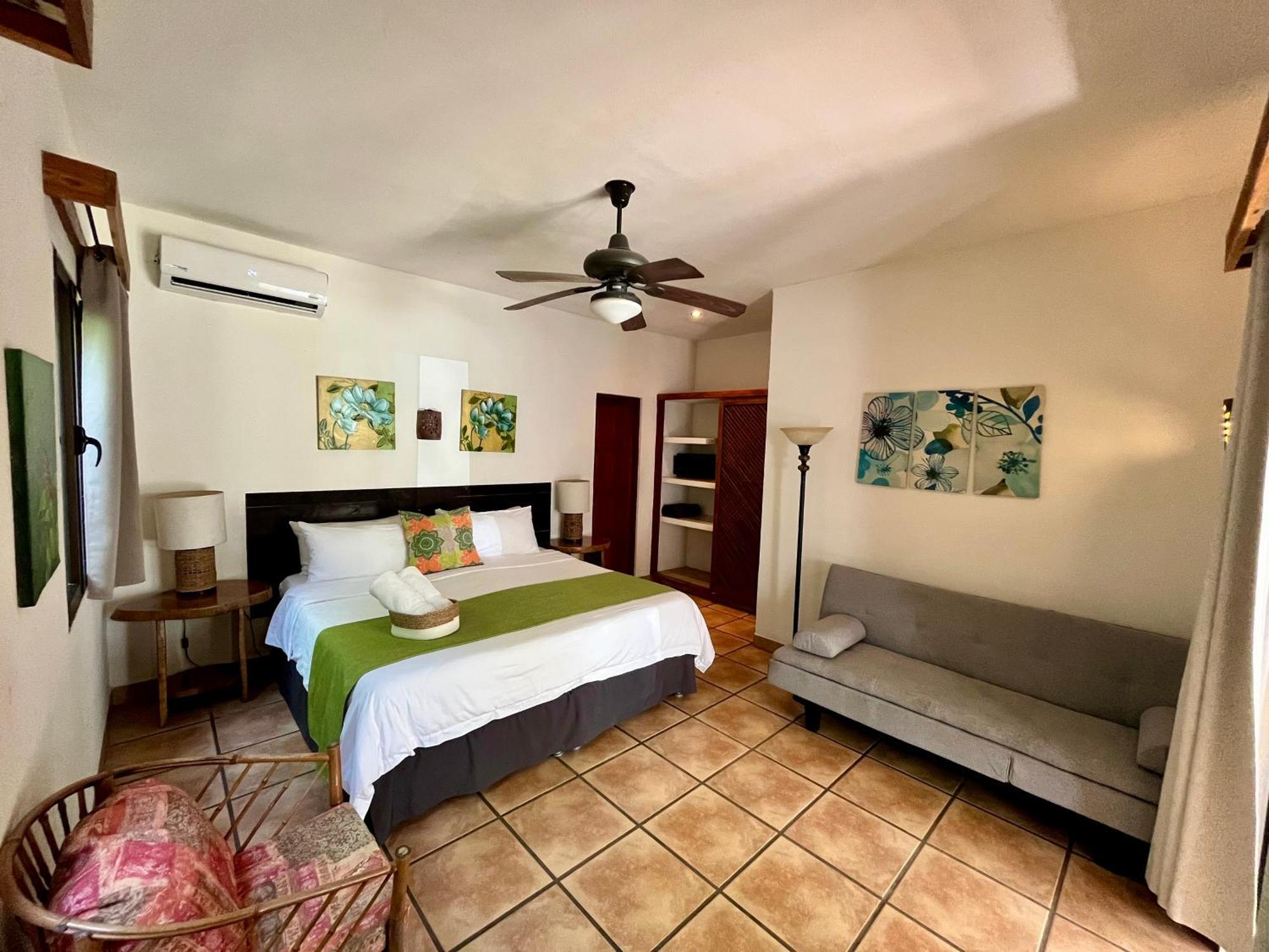 Hotel Cantarana Playa Grande Extérieur photo