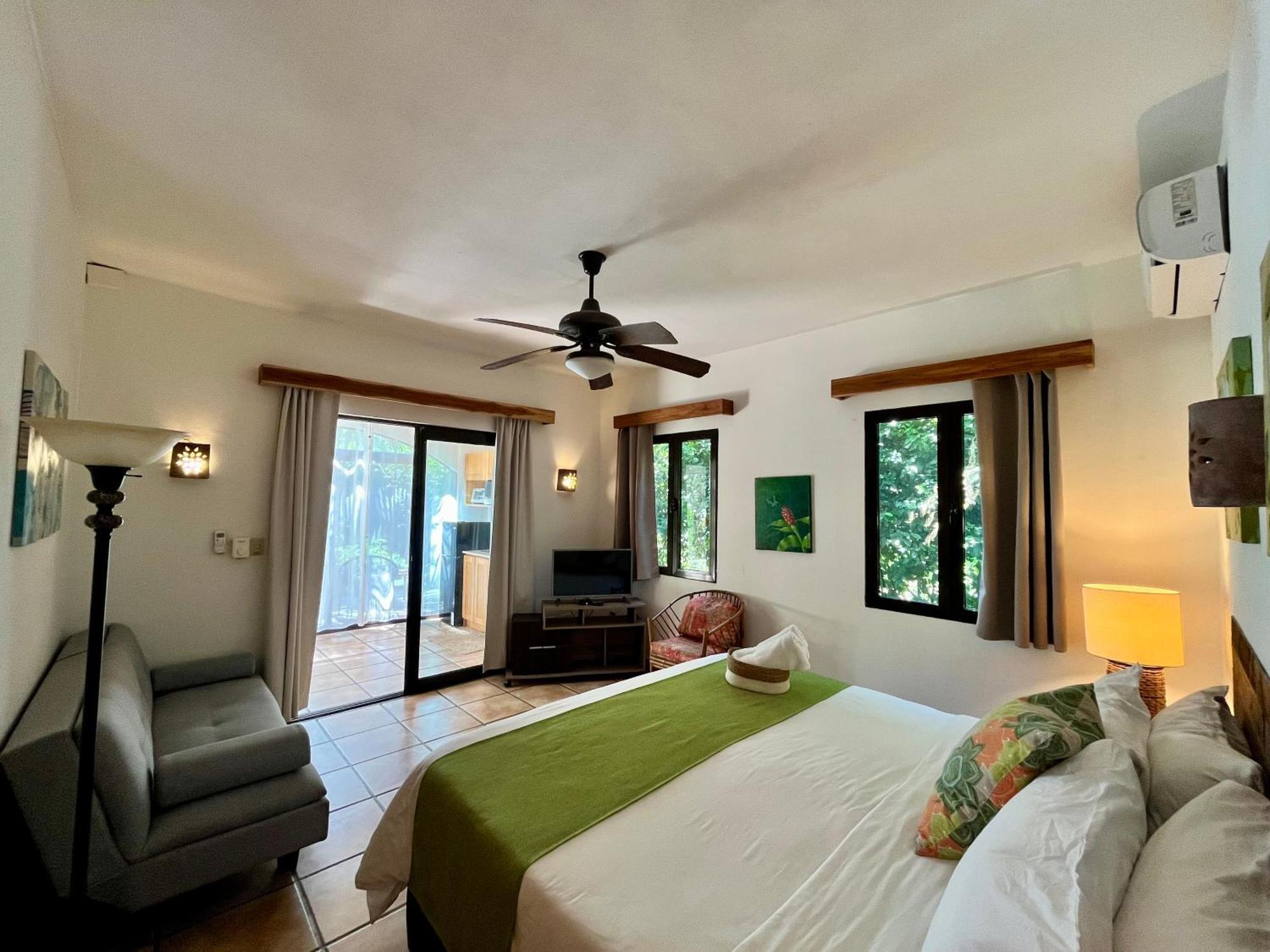 Hotel Cantarana Playa Grande Extérieur photo